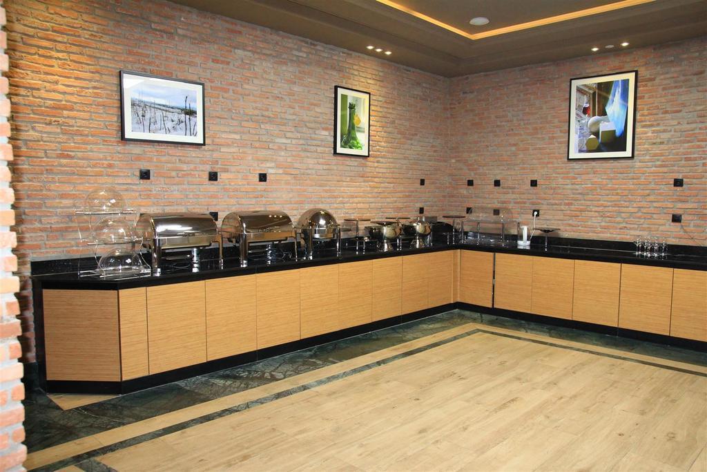 Orbi Bakuriani Apartment Bagian luar foto